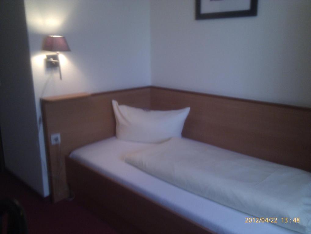 Hotel Berliner Hof Dallgow-Doeberitz Zimmer foto