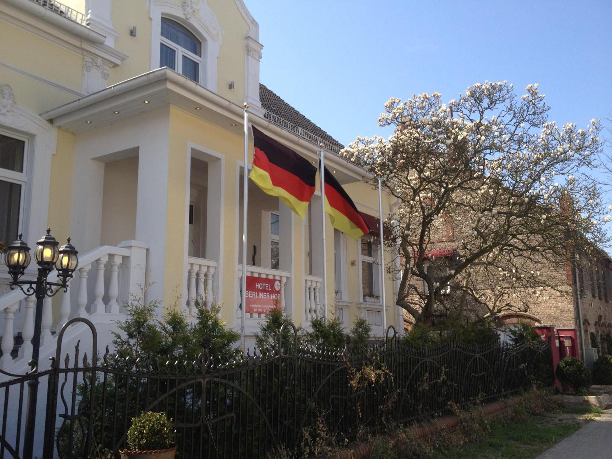 Hotel Berliner Hof Dallgow-Doeberitz Exterior foto