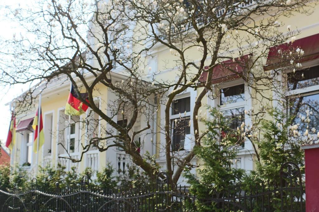 Hotel Berliner Hof Dallgow-Doeberitz Exterior foto